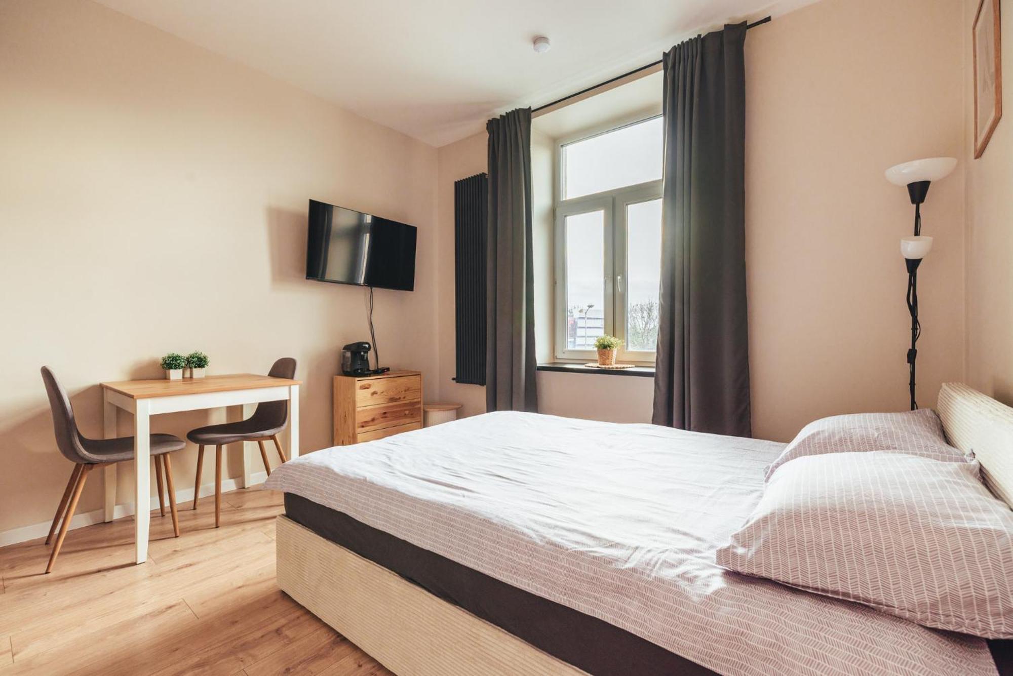 Przytulny Apartament Przy Dworcu Radom Exterior foto