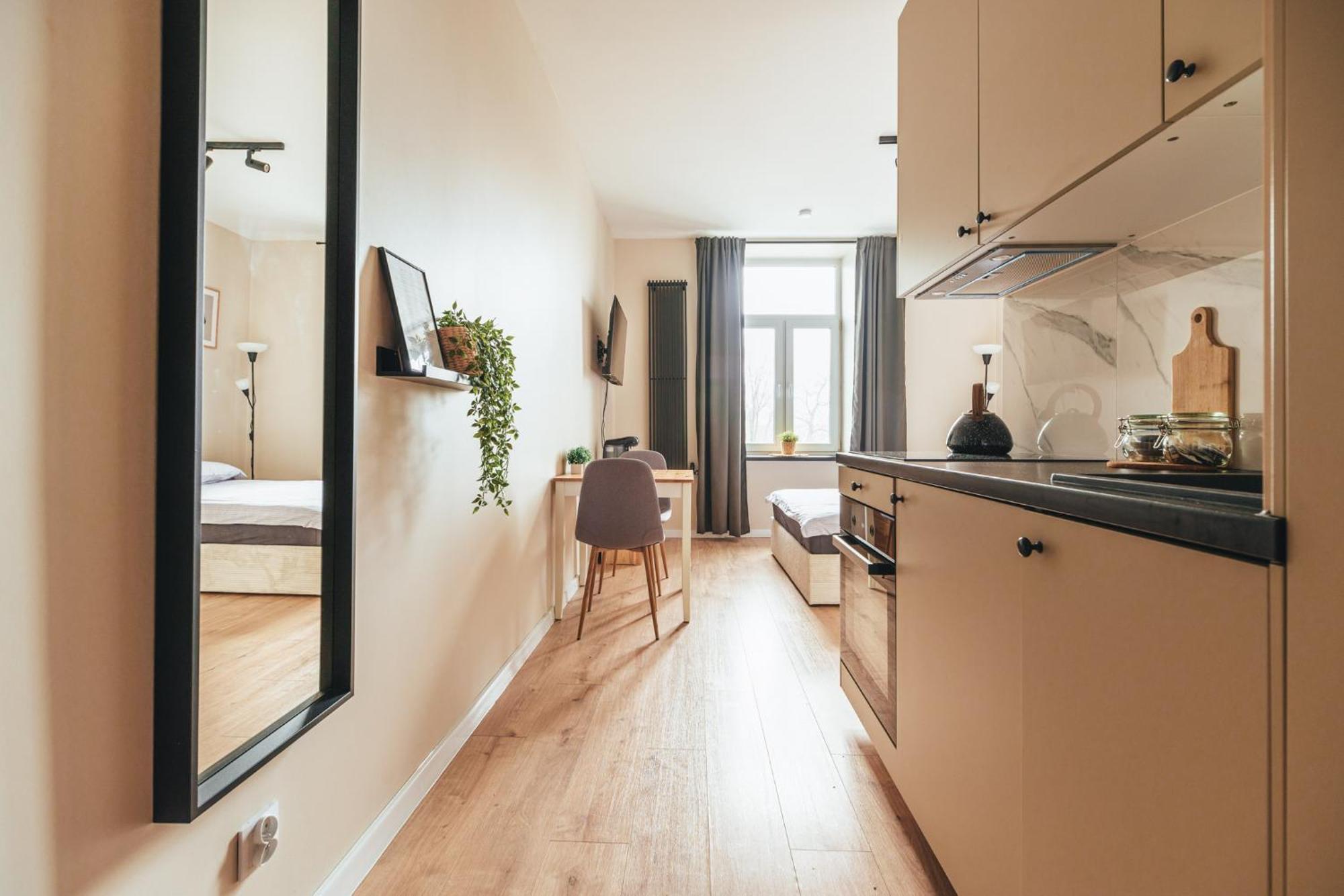 Przytulny Apartament Przy Dworcu Radom Exterior foto